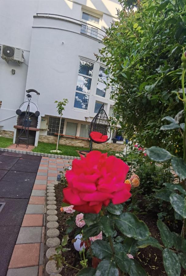 Fitness House With Garden Hotel Constanţa Exterior foto