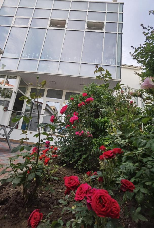 Fitness House With Garden Hotel Constanţa Exterior foto
