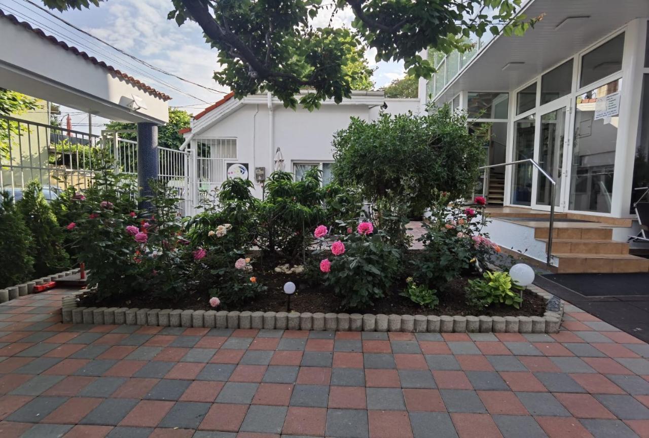 Fitness House With Garden Hotel Constanţa Exterior foto
